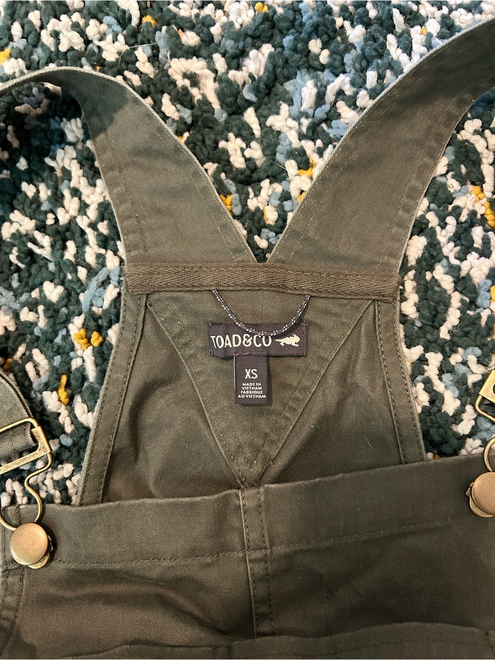 Toad&Co Olive Green Short Women's Overalls - Picture 8 of 8